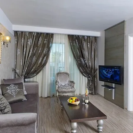 Elinotel Apolamare Hotel